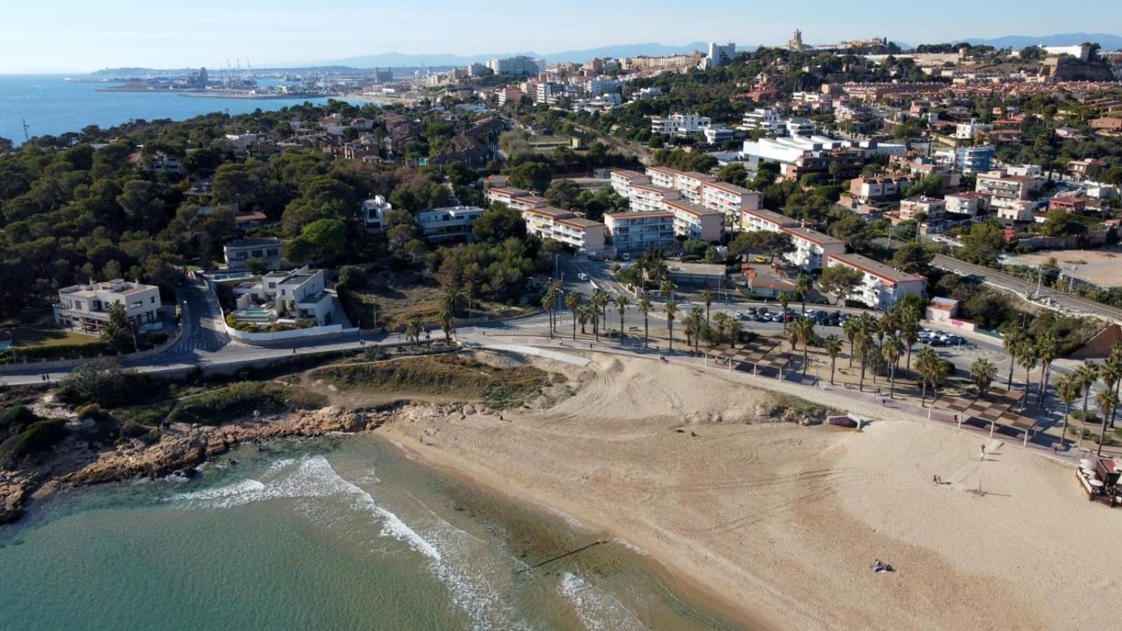 Apartment In Front Of Arrabassada Beach Tarragona Exterior photo